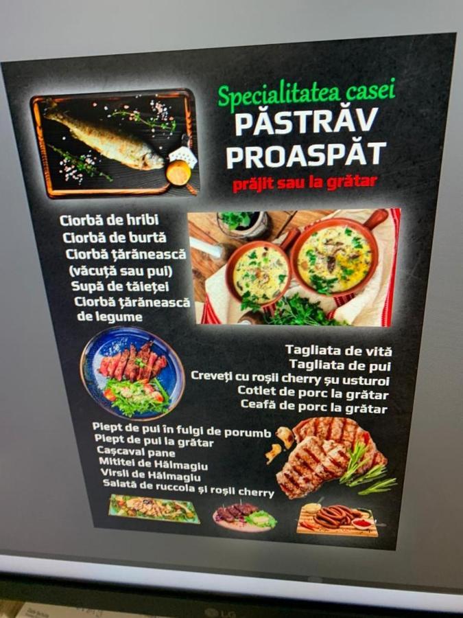 Pensiunea Laura Chiscau Eksteriør bilde